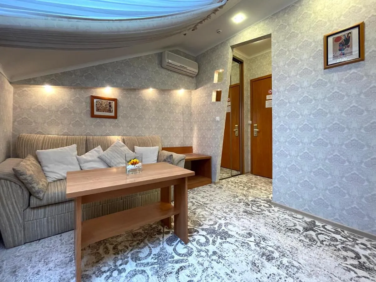 Penthouse Apartment In Hotel Eney Lwów