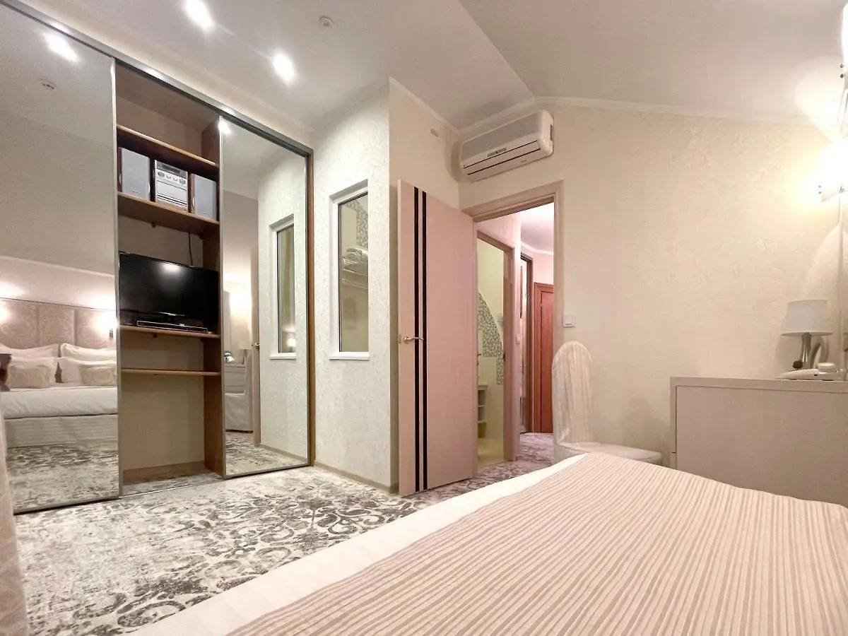 Penthouse Apartment In Hotel Eney Lwów